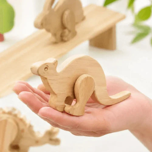 Wooden Animal Ramp Walker Set for Toddlers – 5-Piece Gravity-Powered Learning Toy